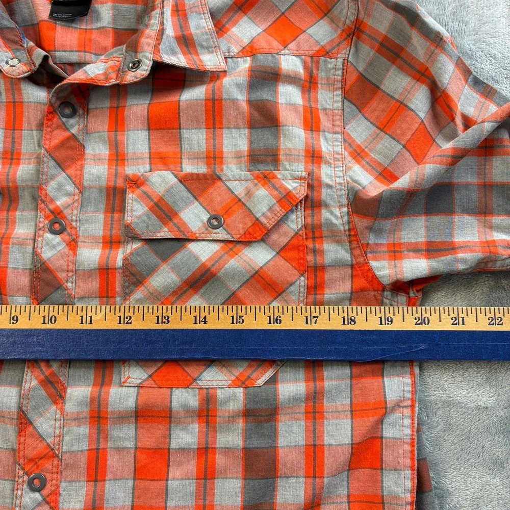 The North Face Men's Small Short Sleeve Plaid‎ Snap Front Western Shirt Orange